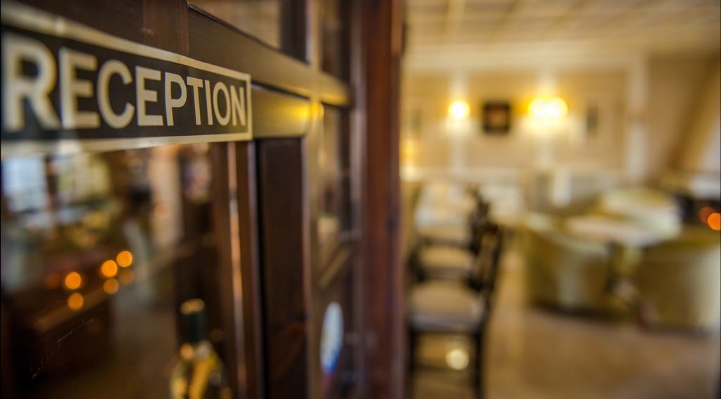 Hotel Viky Сарти Экстерьер фото